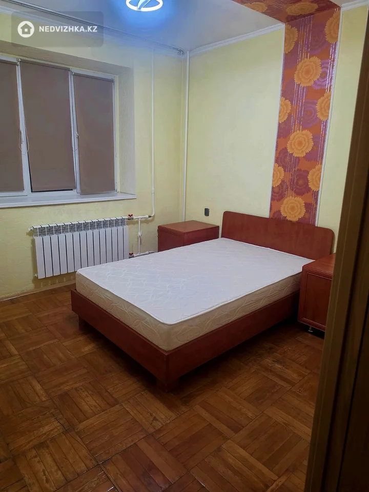 2-комнатная квартира, этаж 3 из 5, 55 м², На длительный срок, фотография 5