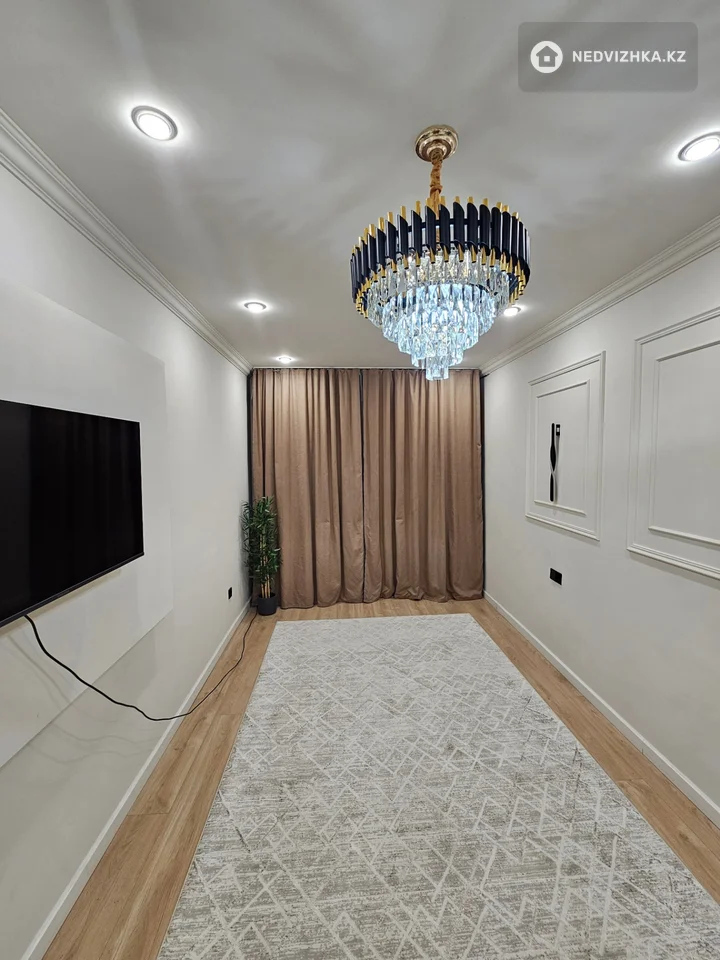3-комнатная квартира, этаж 9 из 9, 71 м², фотография 3