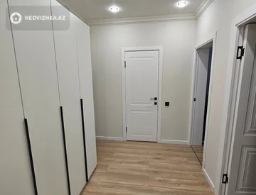3-комнатная квартира, этаж 9 из 9, 71 м², миниатюра 9