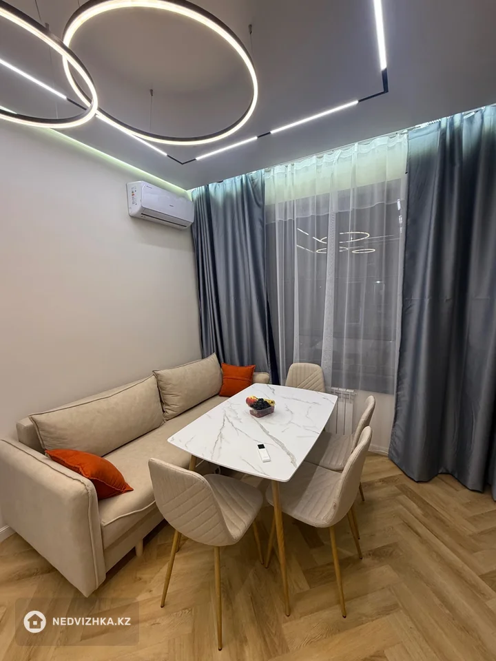 2-комнатная квартира, этаж 1 из 7, 47 м², фотография 3