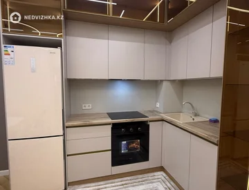 2-комнатная квартира, этаж 1 из 7, 47 м², миниатюра 4
