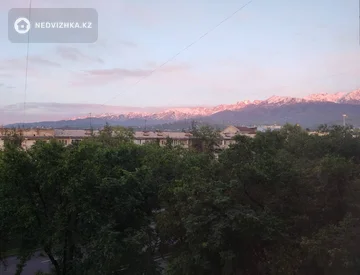 3-комнатная квартира, этаж 5 из 9, 75 м², миниатюра 6