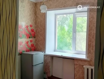 1-комнатная квартира, этаж 4 из 5, 31 м², миниатюра 1