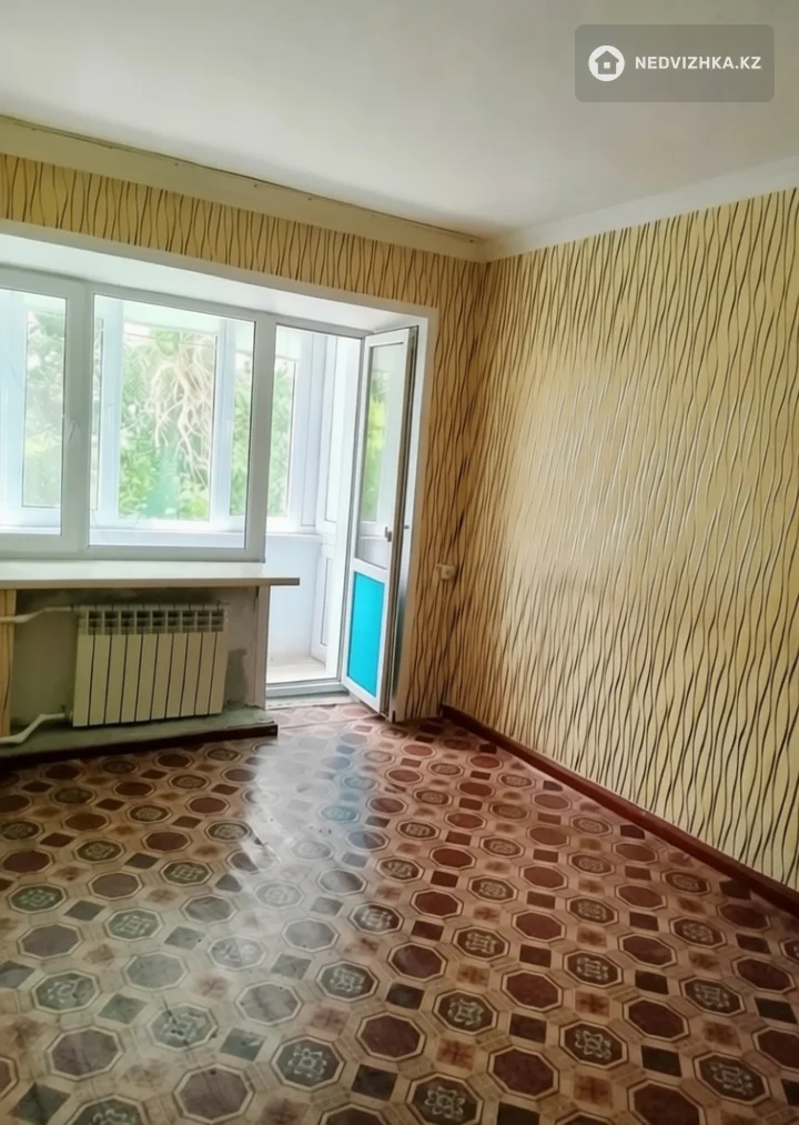 1-комнатная квартира, этаж 4 из 5, 31 м², фотография 2