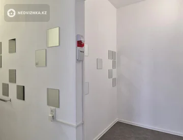 2-комнатная квартира, этаж 9 из 9, 62 м², миниатюра 9