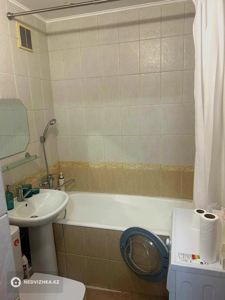 1-комнатная квартира, этаж 2 из 4, 50 м², На длительный срок, фотография 3