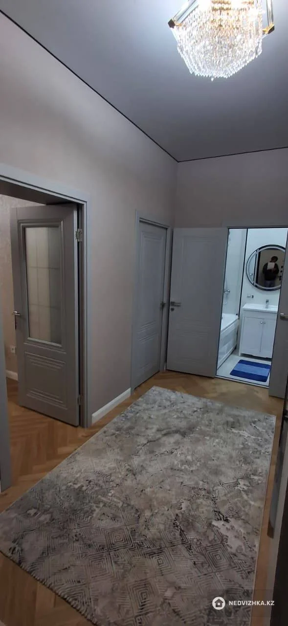 1-комнатная квартира, этаж 5 из 7, 60 м², На длительный срок