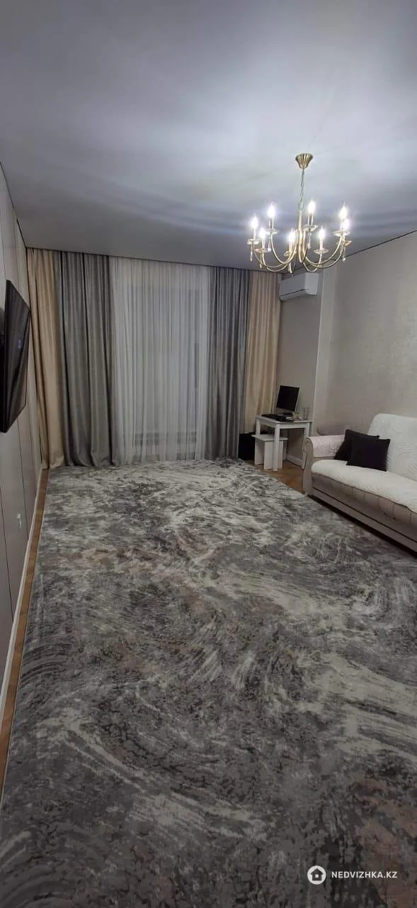 1-комнатная квартира, этаж 5 из 7, 60 м², На длительный срок, фотография 3