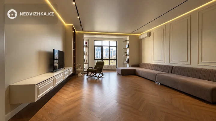 4-комнатная квартира, этаж 5 из 7, 173 м², фотография 5