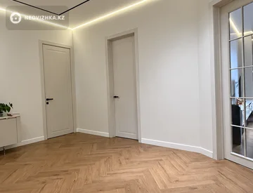 4-комнатная квартира, этаж 5 из 7, 173 м², миниатюра 6