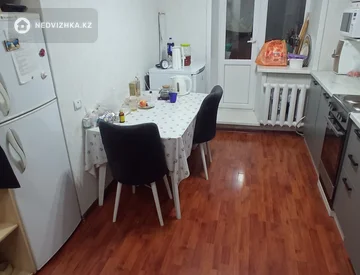 1-комнатная квартира, этаж 2 из 10, 43 м², миниатюра 7
