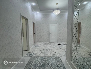3-комнатная квартира, этаж 7 из 10, 110 м², миниатюра 5