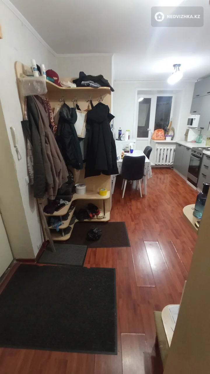 1-комнатная квартира, этаж 2 из 10, 43 м², фотография 4