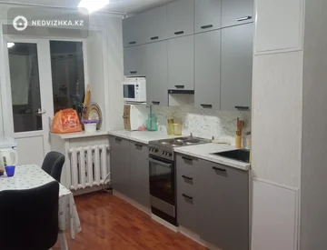 1-комнатная квартира, этаж 2 из 10, 43 м², миниатюра 5