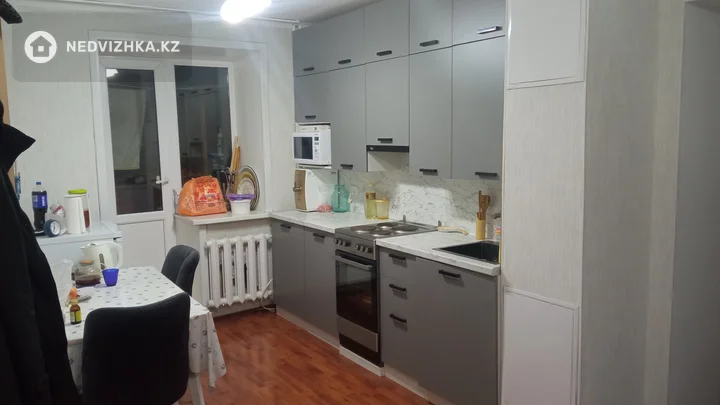 1-комнатная квартира, этаж 2 из 10, 43 м², фотография 5