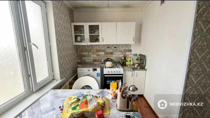 3-комнатная квартира, этаж 2 из 2, 57 м², фотография 4