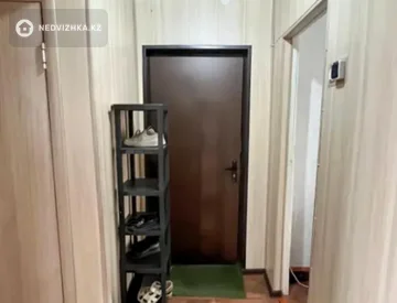 3-комнатная квартира, этаж 2 из 2, 57 м², миниатюра 6