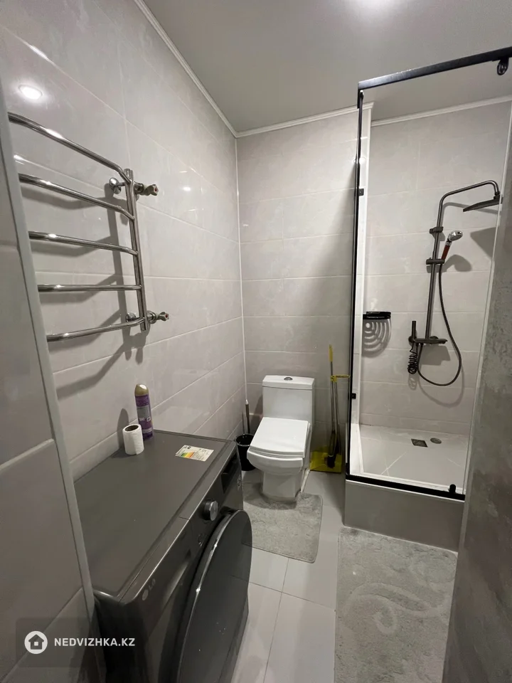 1-комнатная квартира, этаж 8 из 10, 30 м², На длительный срок, фотография 5
