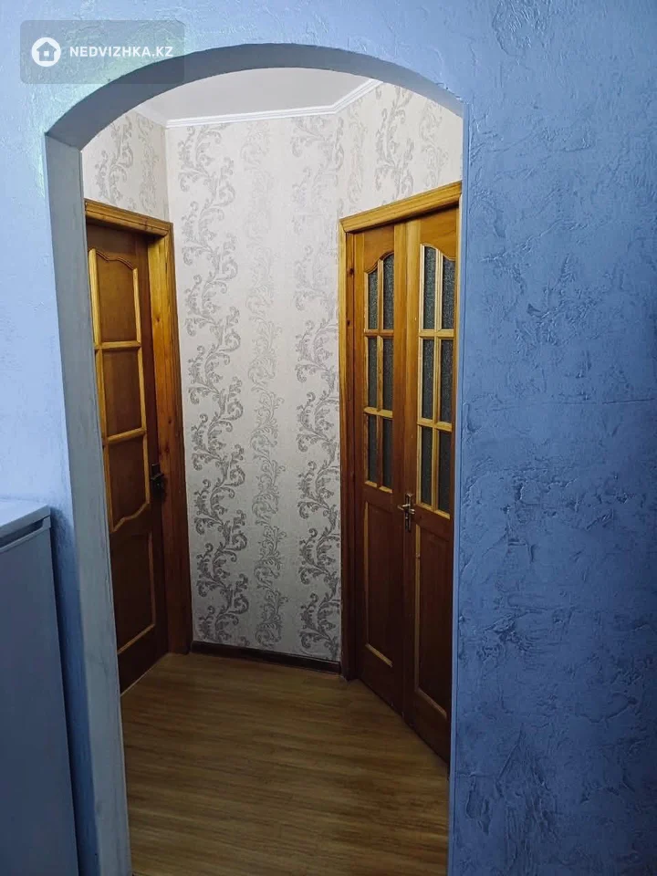 2-комнатная квартира, этаж 2 из 5, 44 м², На длительный срок, фотография 4