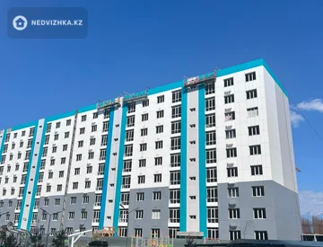 1-комнатная квартира, этаж 4 из 9, 47 м², миниатюра 1
