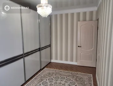 5-комнатная квартира, этаж 2 из 5, 107 м², миниатюра 11