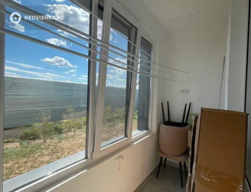 2-комнатная квартира, этаж 1 из 12, 42 м², миниатюра 8