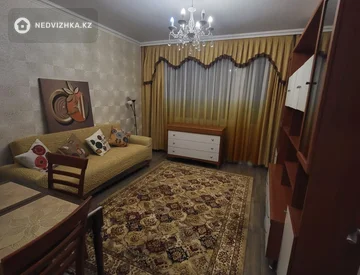 2-комнатная квартира, этаж 2 из 5, 54 м², На длительный срок, миниатюра 3
