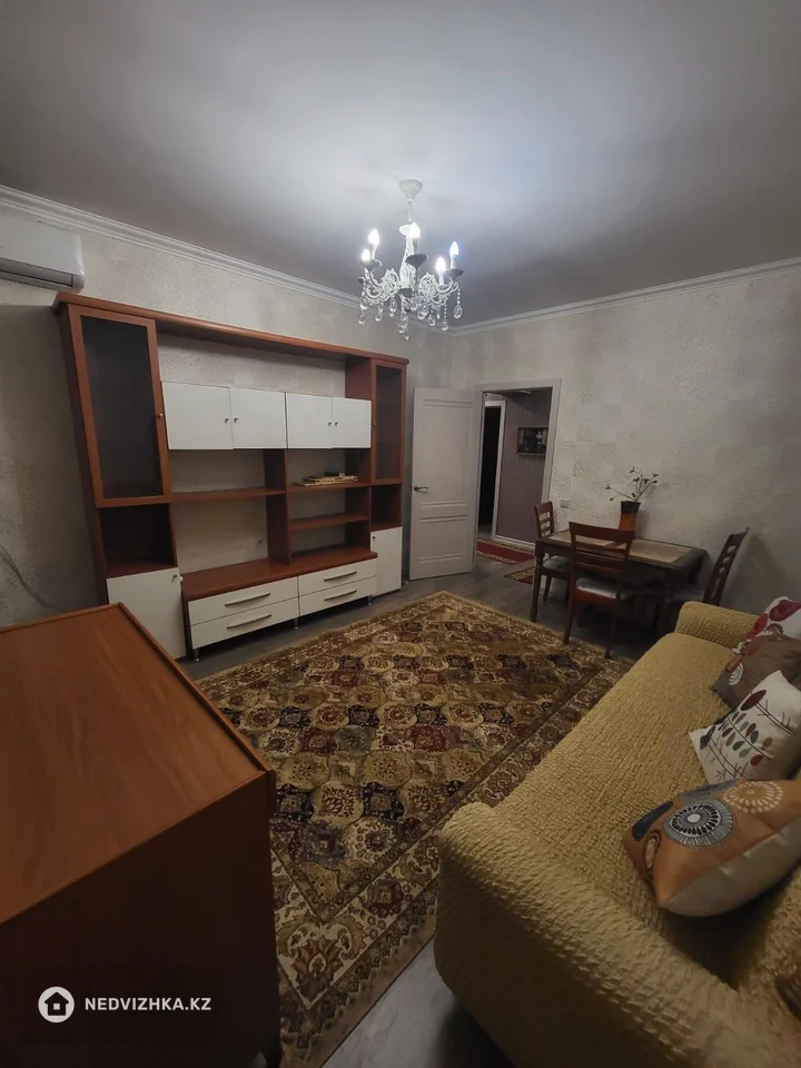 2-комнатная квартира, этаж 2 из 5, 54 м², На длительный срок, фотография 2