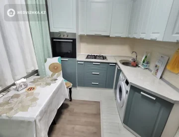 2-комнатная квартира, этаж 2 из 5, 54 м², На длительный срок, миниатюра 9