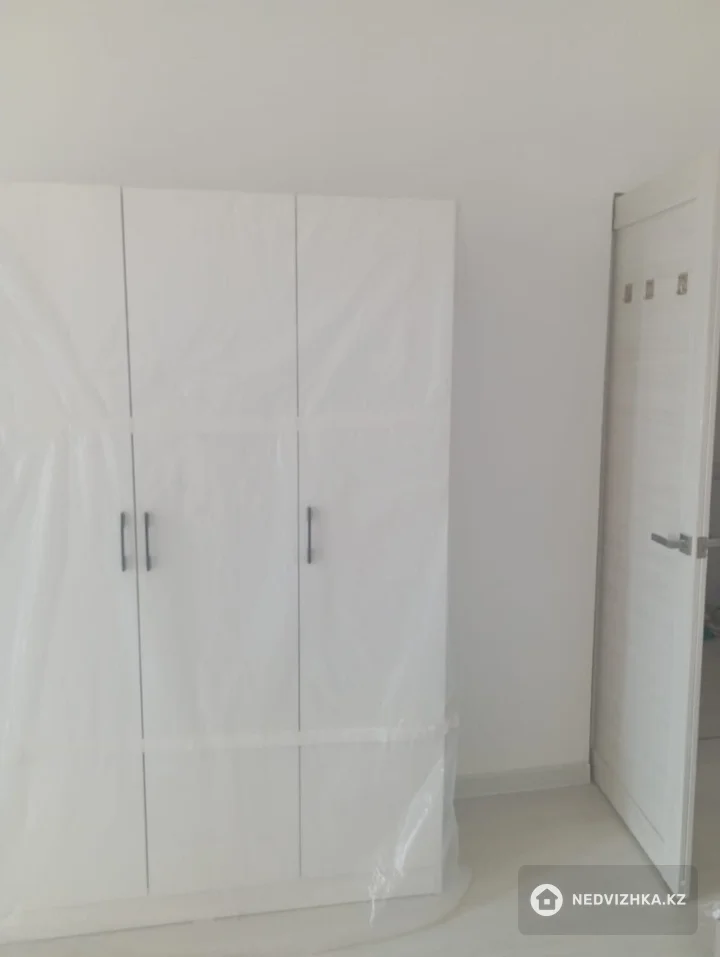 1-комнатная квартира, этаж 2 из 3, 38 м², фотография 4