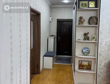 4-комнатная квартира, этаж 1 из 1, 120 м², миниатюра 3