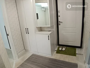 1-комнатная квартира, этаж 5 из 5, 40 м², миниатюра 1