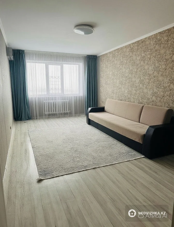 3-комнатная квартира, этаж 9 из 9, 90 м², фотография 3