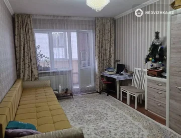 1-комнатная квартира, этаж 8 из 10, 50 м², миниатюра 4
