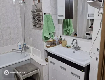 1-комнатная квартира, этаж 8 из 10, 50 м², миниатюра 10