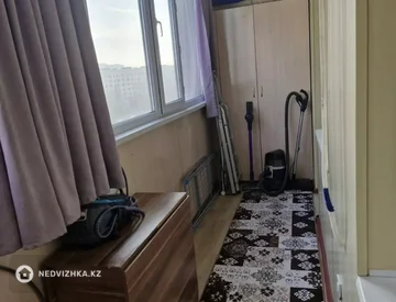1-комнатная квартира, этаж 8 из 10, 50 м², миниатюра 1