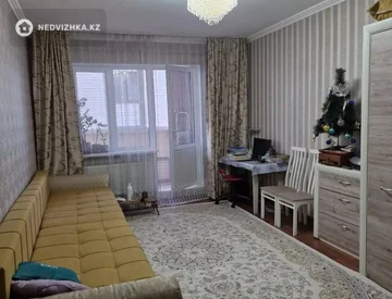 1-комнатная квартира, этаж 8 из 10, 50 м², миниатюра 2