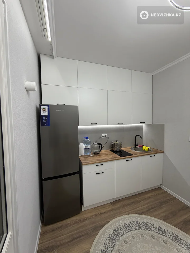1-комнатная квартира, этаж 10 из 12, 35 м², фотография 4