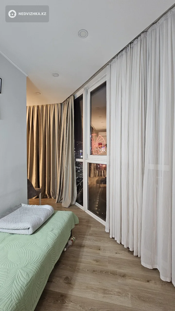 2-комнатная квартира, этаж 6 из 13, 82 м², фотография 4