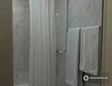2-комнатная квартира, этаж 4 из 4, 46 м², На длительный срок, миниатюра 7