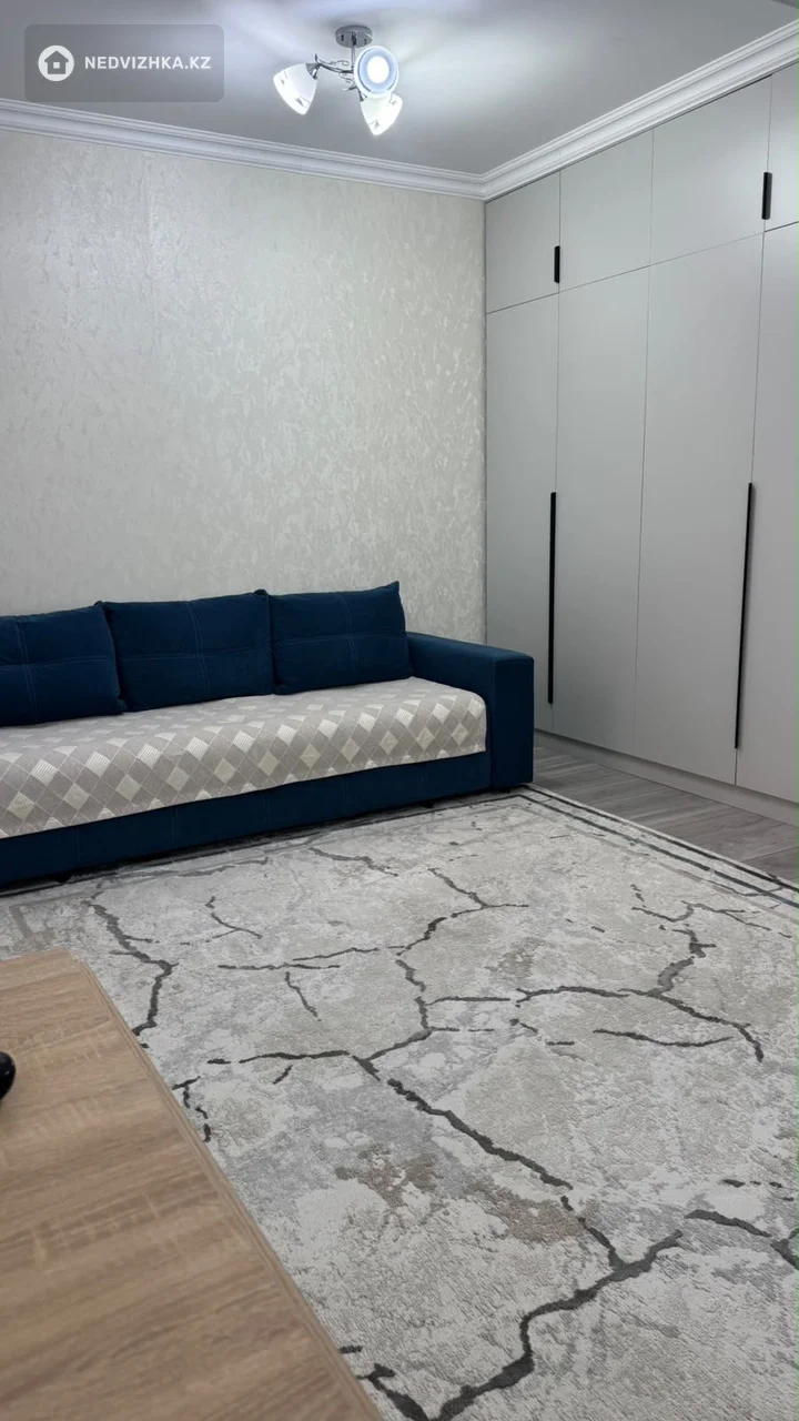2-комнатная квартира, этаж 2 из 5, 48 м²