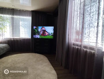 1-комнатная квартира, этаж 2 из 2, 33 м², миниатюра 3