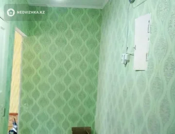 1-комнатная квартира, этаж 4 из 5, 31 м², миниатюра 2