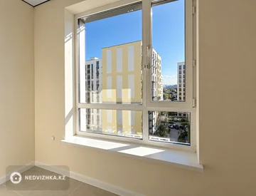 2-комнатная квартира, этаж 8 из 12, 66 м², миниатюра 7