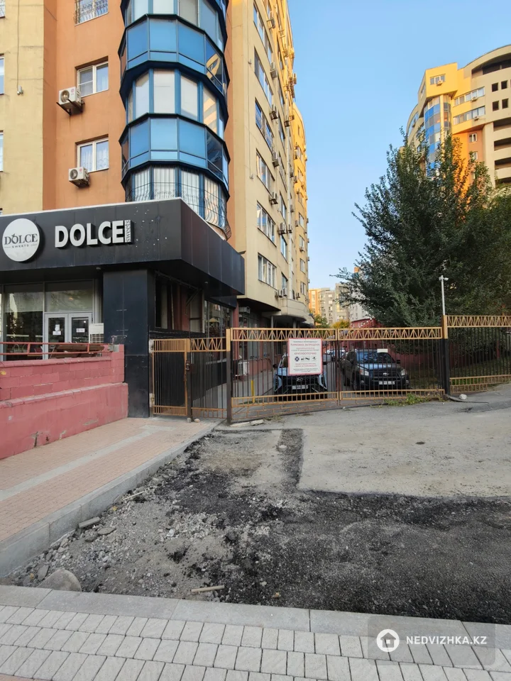 Помещение, этаж 1 из 1, 222 м²