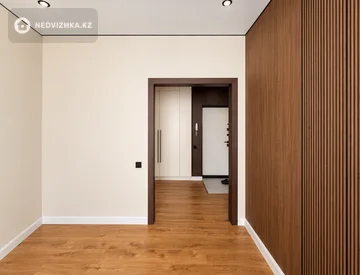 2-комнатная квартира, этаж 8 из 12, 66 м², миниатюра 11