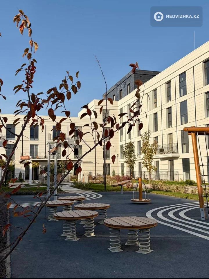 2-комнатная квартира, этаж 2 из 6, 54 м², фотография 4