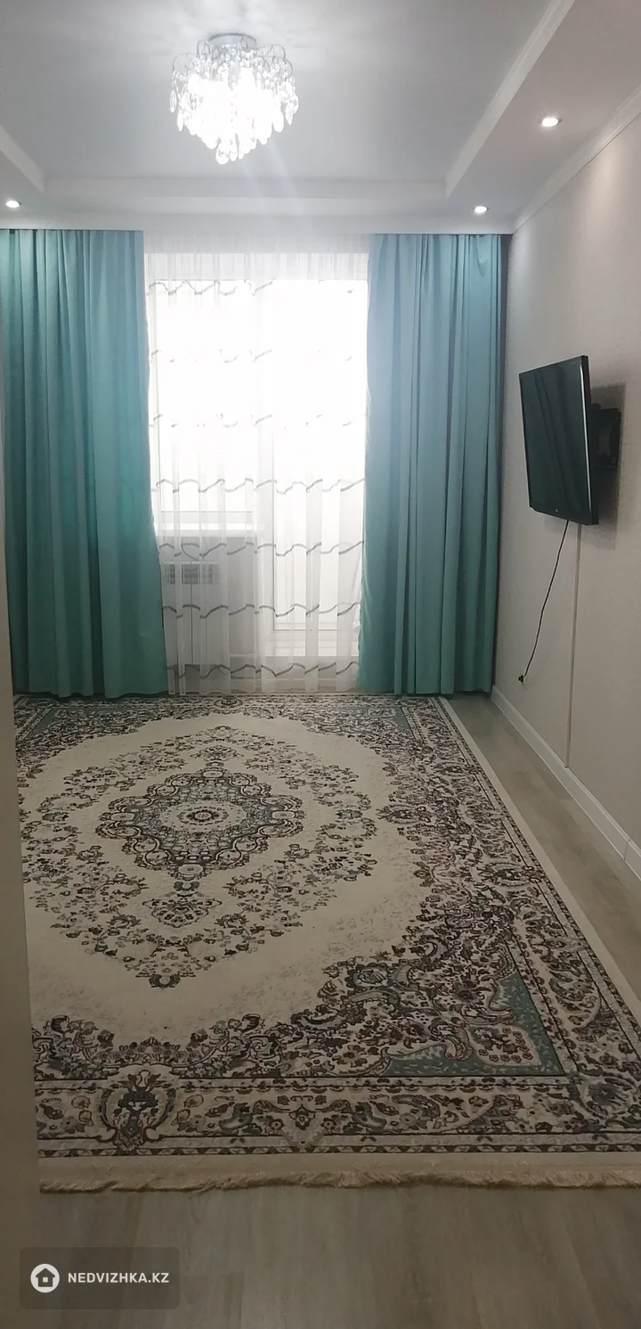 3-комнатная квартира, этаж 8 из 9, 86 м², фотография 3