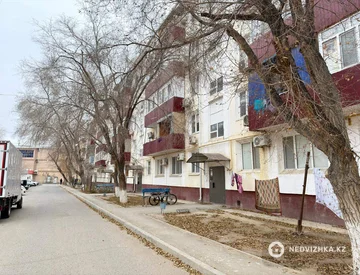 3-комнатная квартира, этаж 3 из 5, 50 м², миниатюра 3