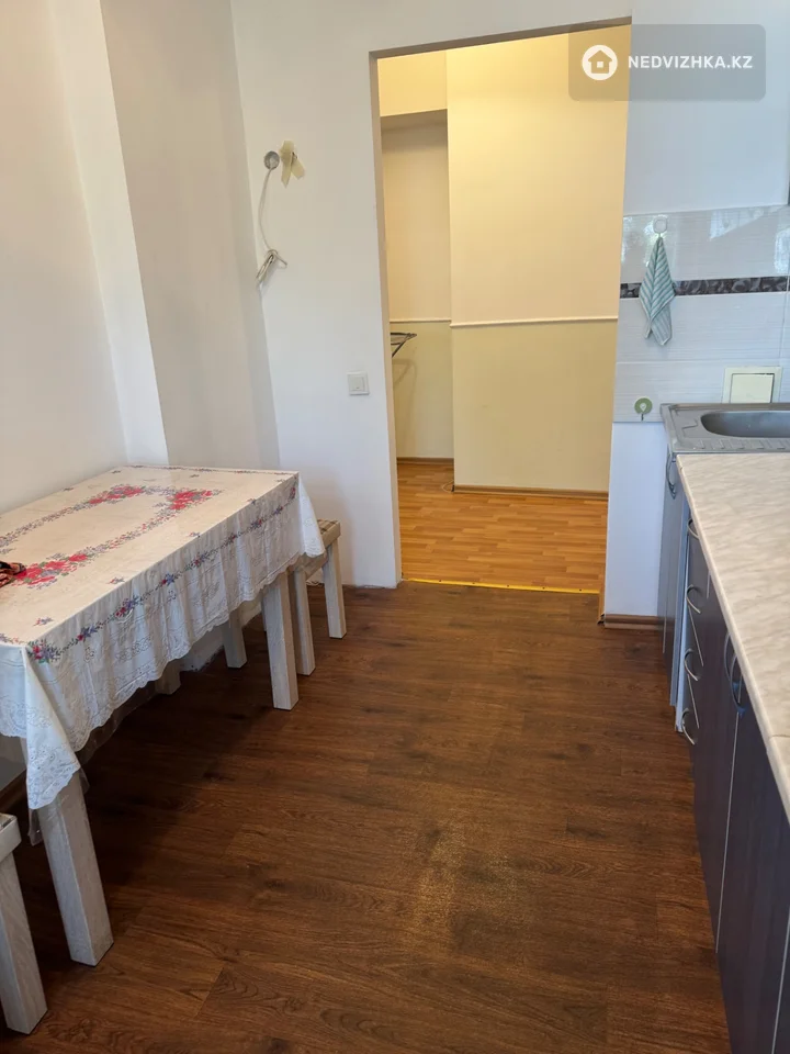3-комнатная квартира, этаж 3 из 4, 63 м²